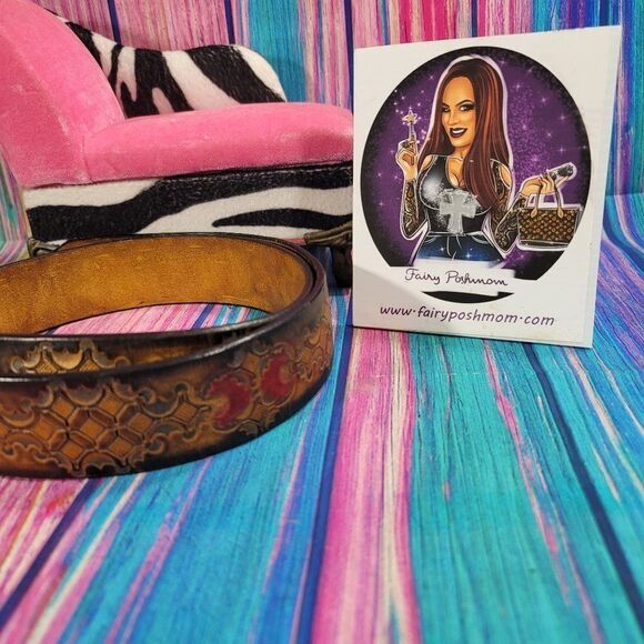 🔷️Genuine Leather Belt Brown with Red Accents and Blank Spot Size 48 (2007) - Picture 2 of 4